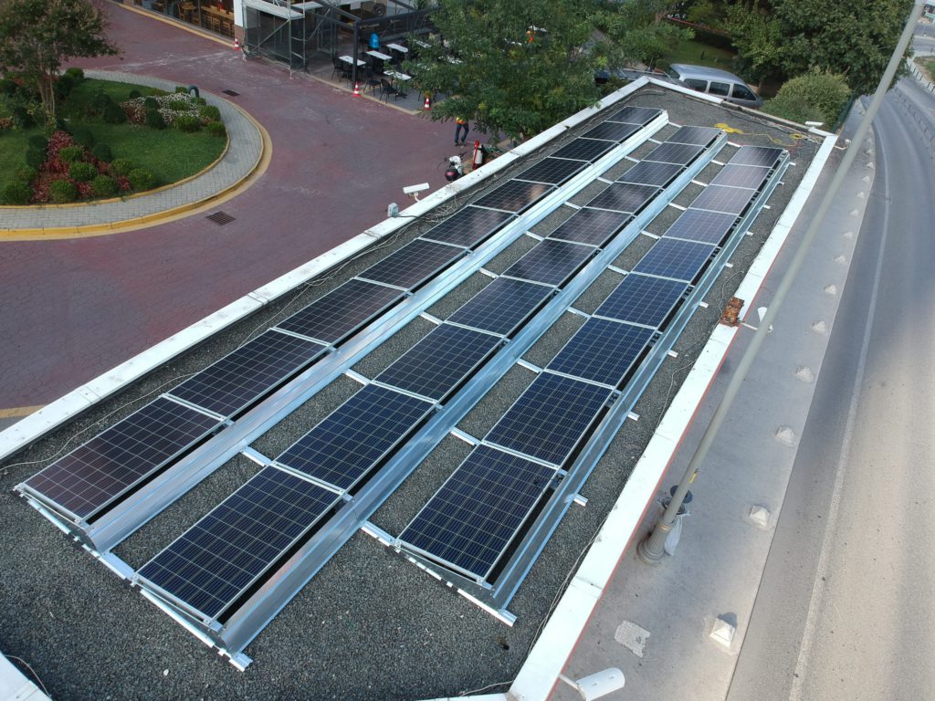 Solarçatı: Solar Roof